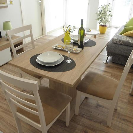 Apartment Near Center,Beach,Bus +Free Parking Zara Esterno foto