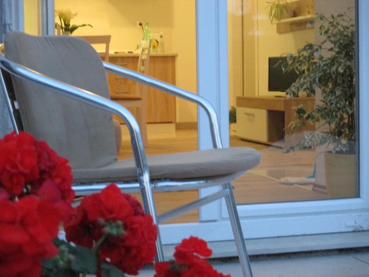 Apartment Near Center,Beach,Bus +Free Parking Zara Esterno foto