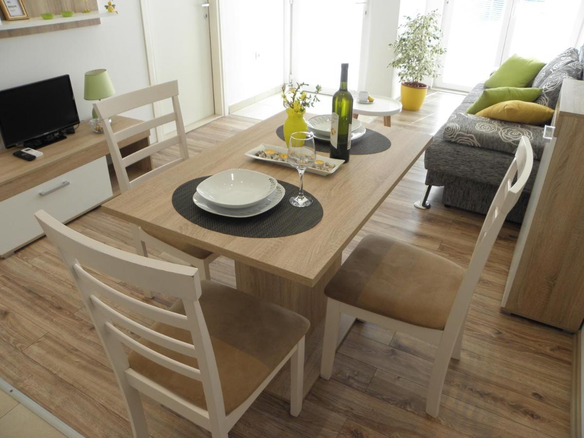 Apartment Near Center,Beach,Bus +Free Parking Zara Esterno foto