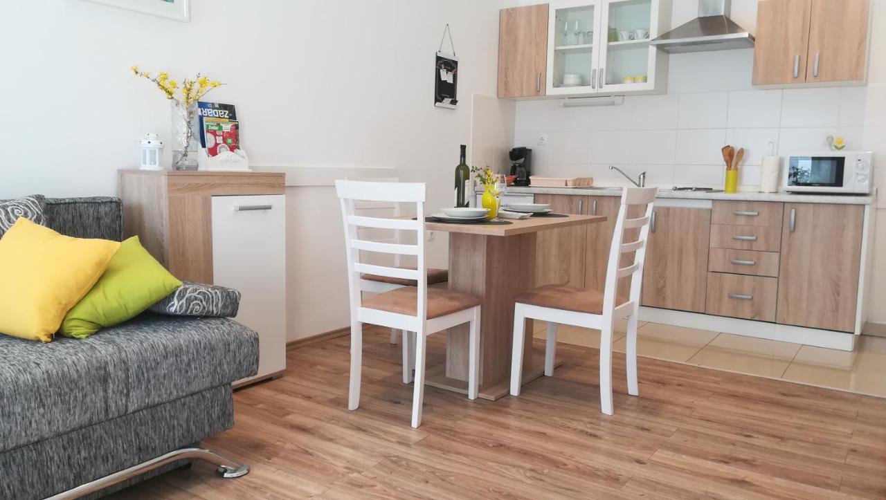 Apartment Near Center,Beach,Bus +Free Parking Zara Esterno foto
